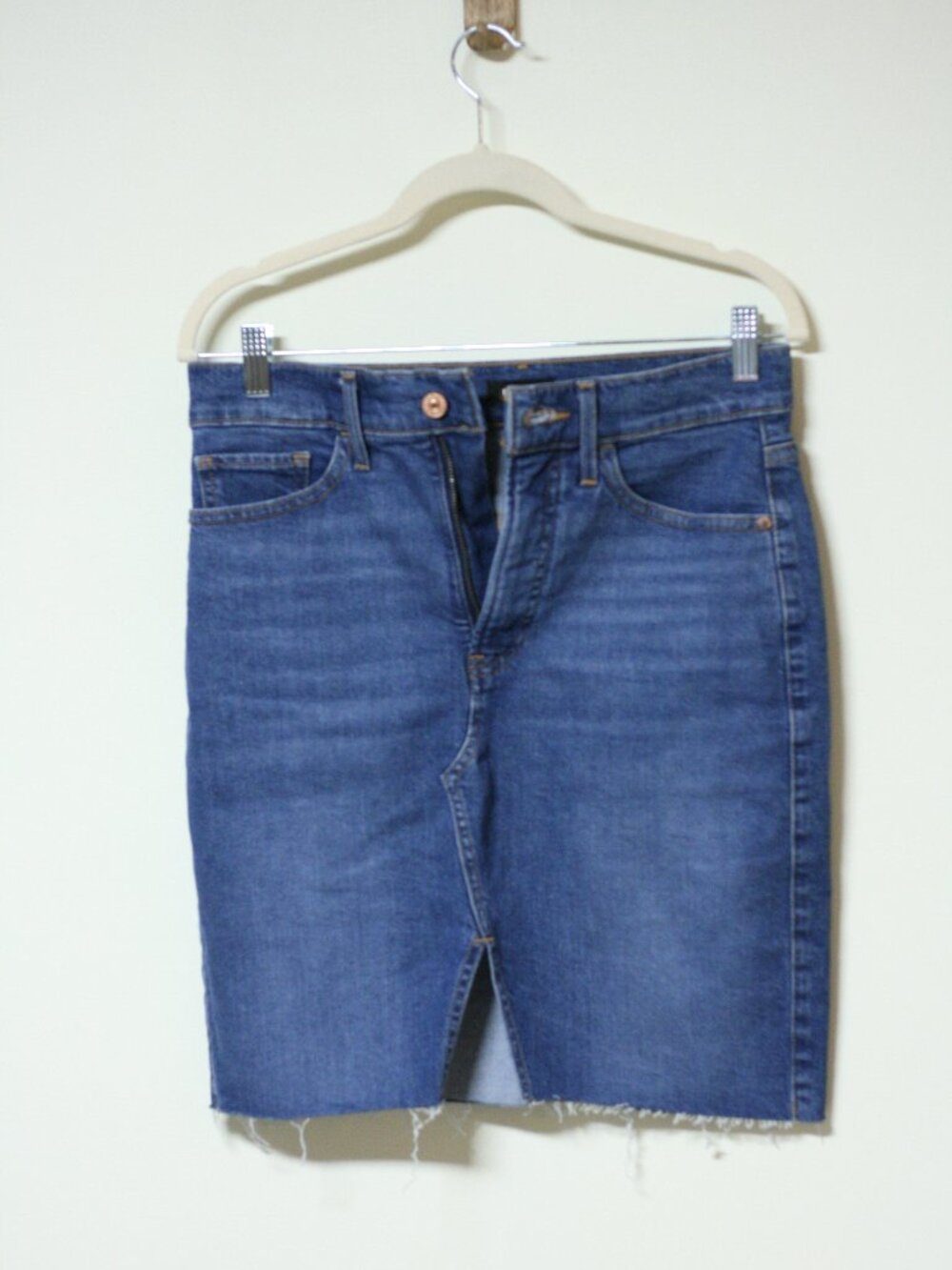 Curve-hugging Denim Skirt